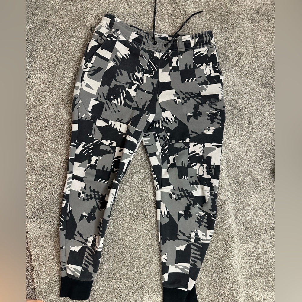 Nike Tech Fleece Joggers Grey Black White Digi Camo